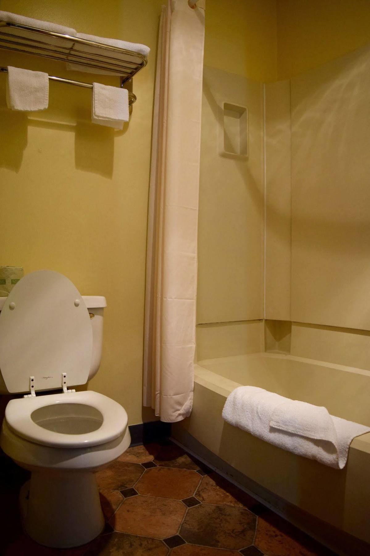 Mendota Snelling Motor Inn المظهر الخارجي الصورة