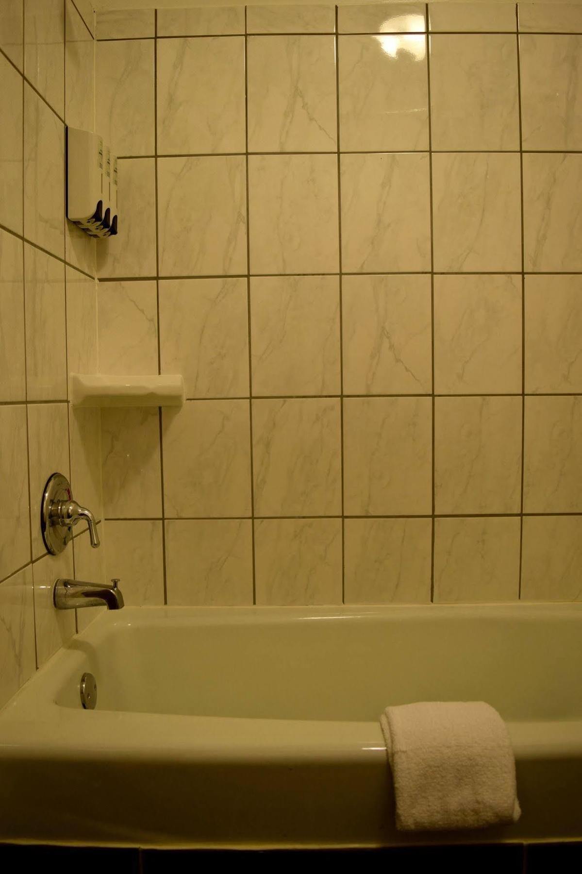 Mendota Snelling Motor Inn المظهر الخارجي الصورة