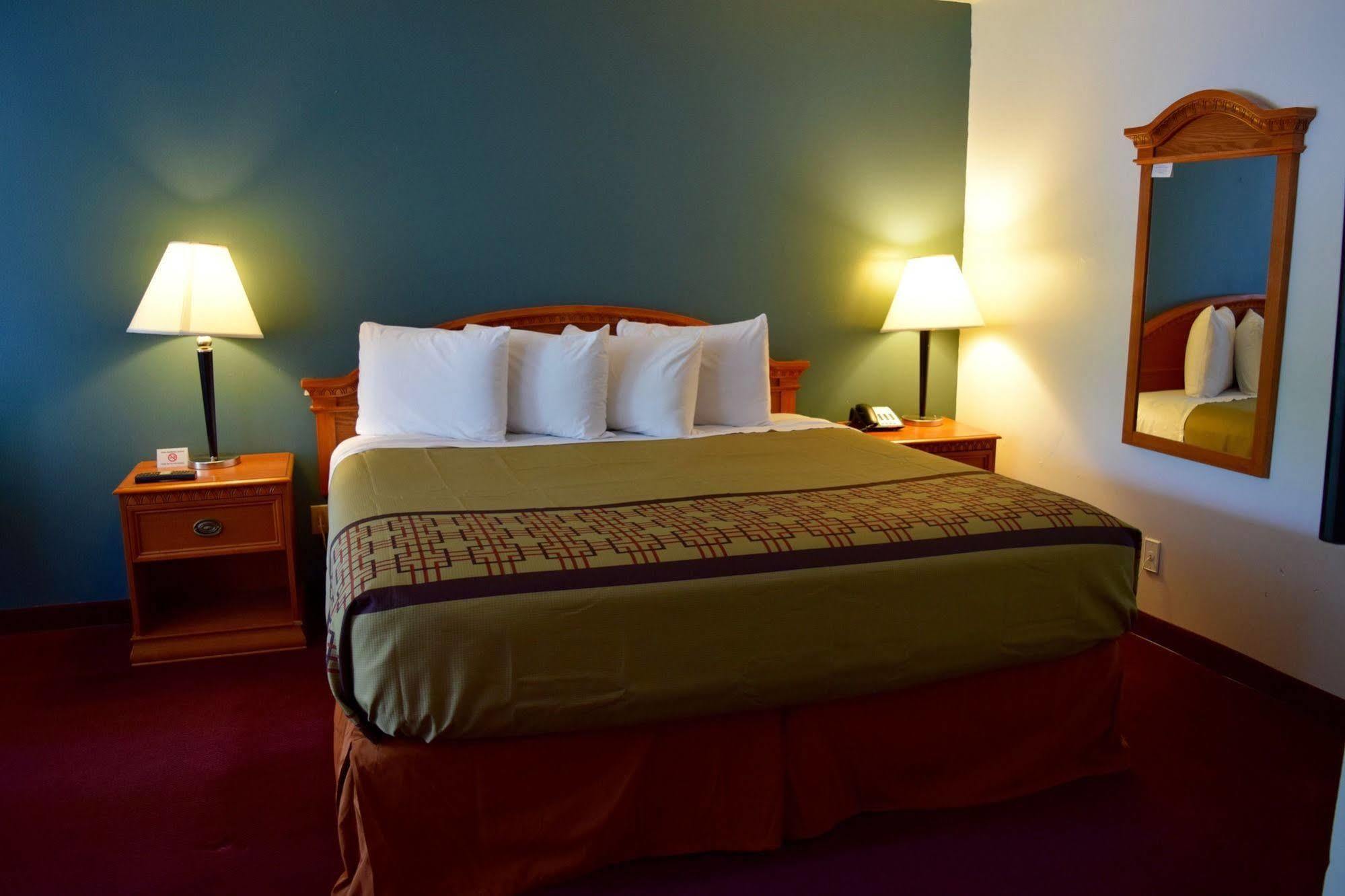 Mendota Snelling Motor Inn المظهر الخارجي الصورة
