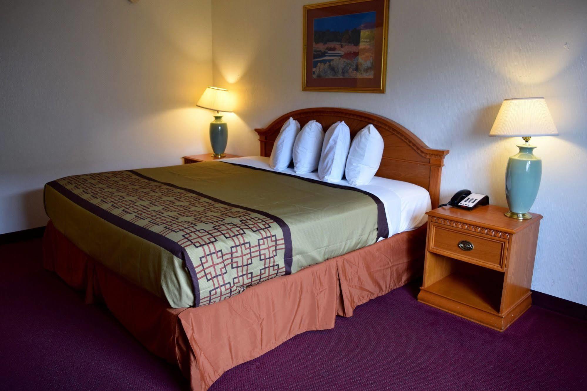 Mendota Snelling Motor Inn المظهر الخارجي الصورة